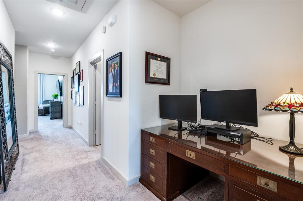 Apples Crossing - Residential