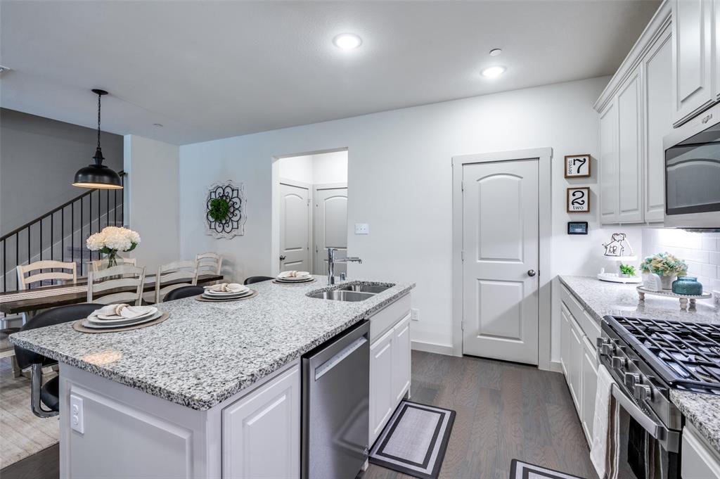 Apples Crossing - Residential