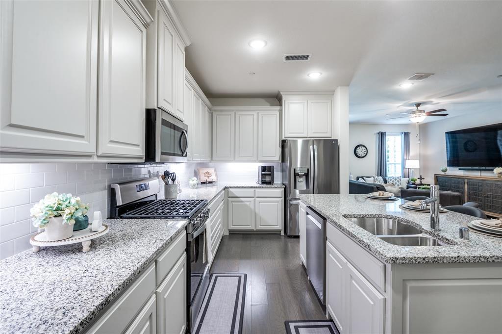 Apples Crossing - Residential