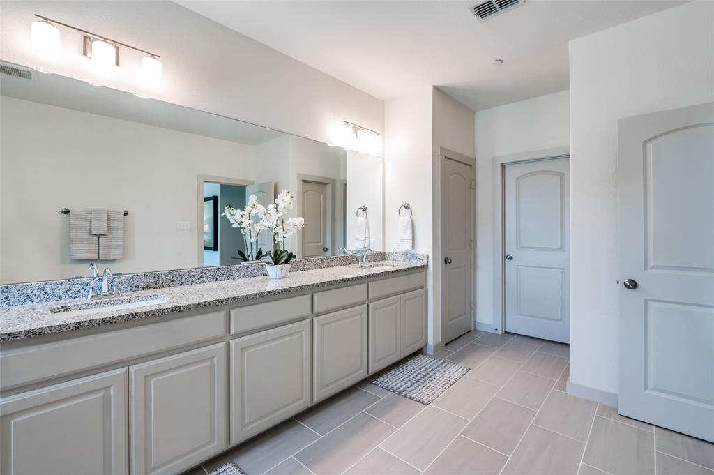 Apples Crossing - Residential