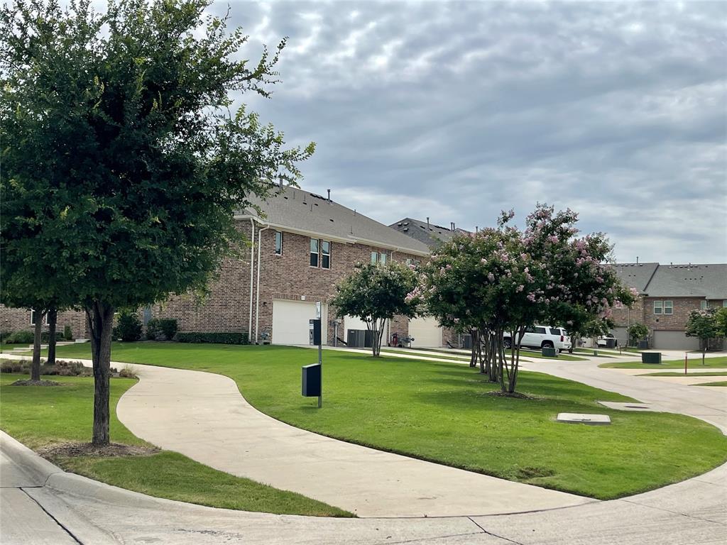 Apples Crossing - Residential