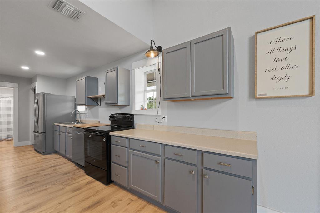 Hills of Homes - Residential