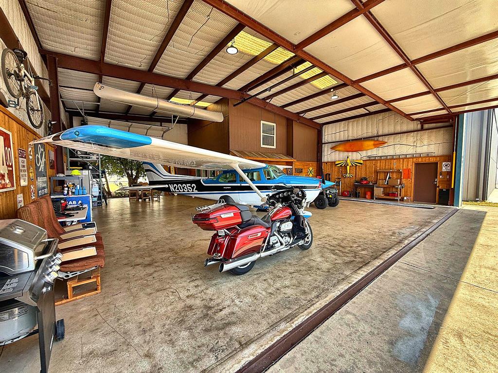 537 Aviator Drive