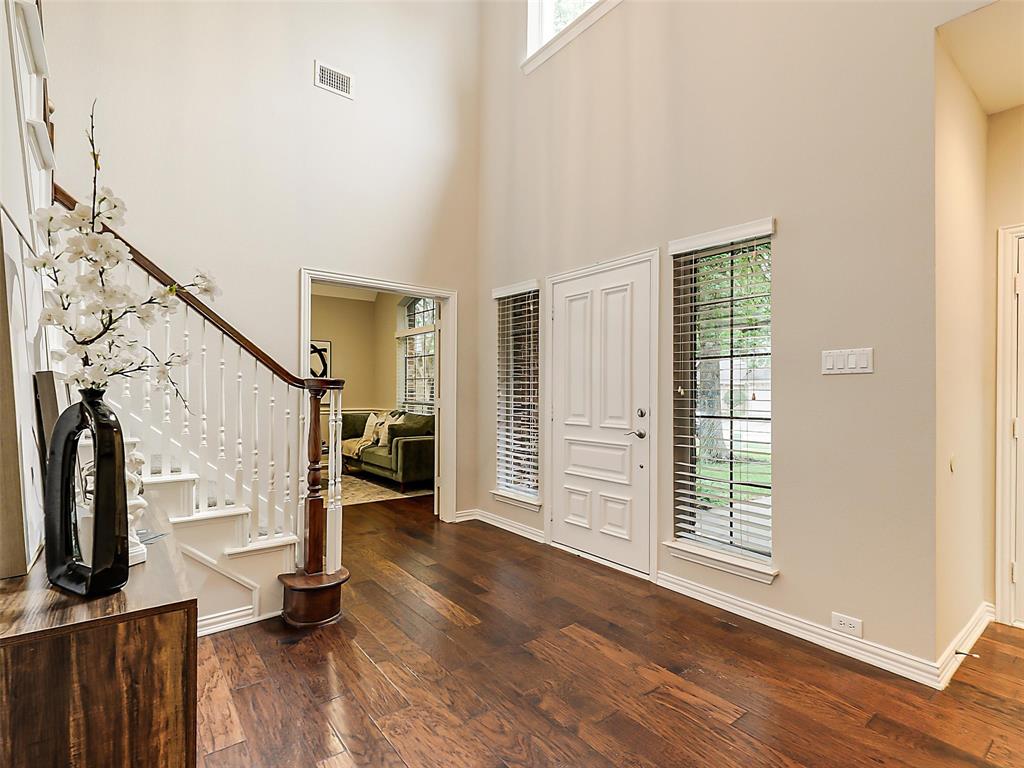 800 Coralberry Drive