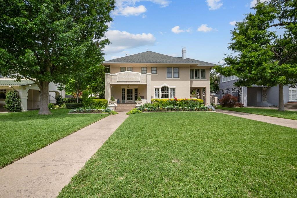 Munger Place - Residential
