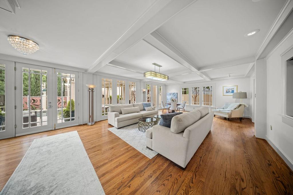 Munger Place - Residential