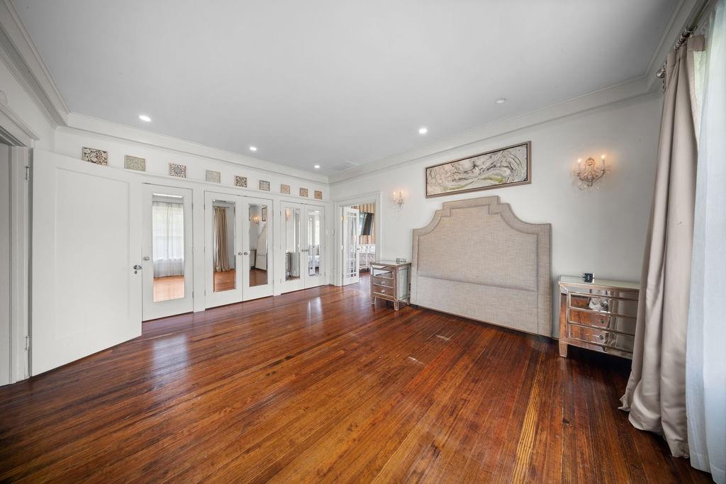 Munger Place - Residential
