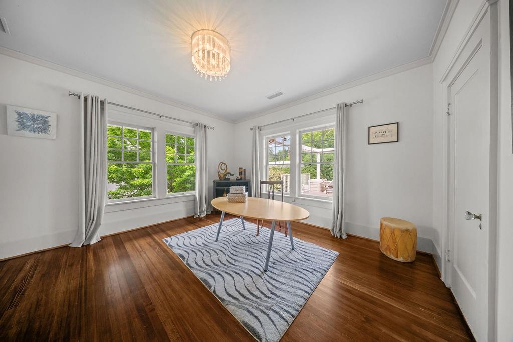 Munger Place - Residential