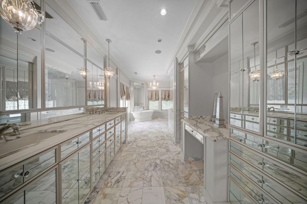 Munger Place - Residential