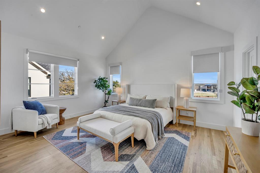 Lakeside - Residential