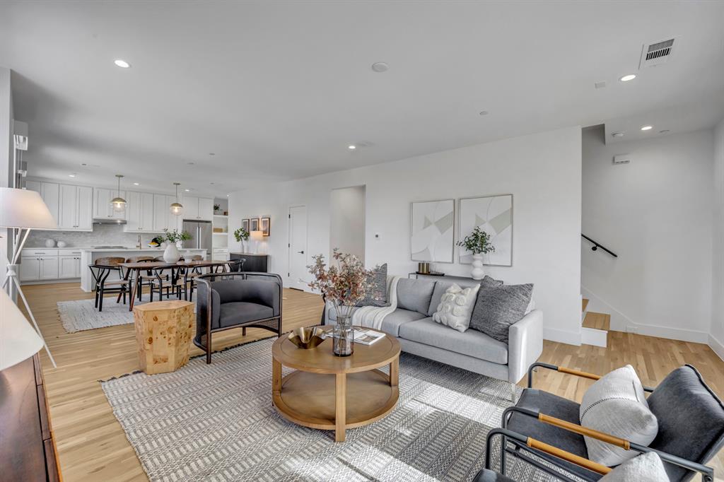 Lakeside - Residential