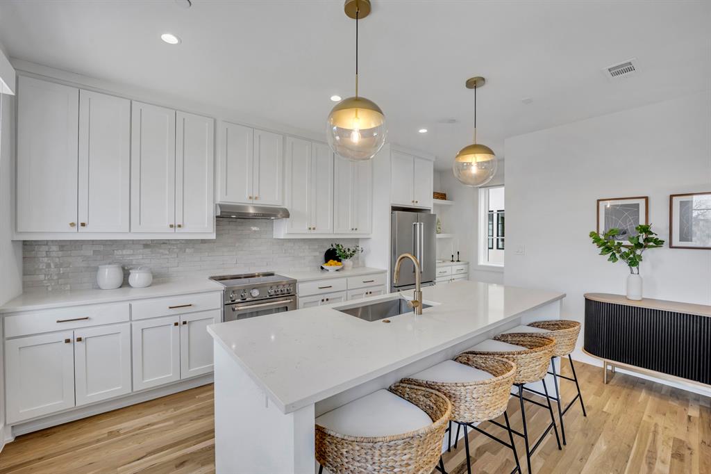 Lakeside - Residential