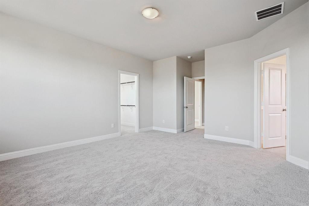 Venetian At Weston, Ph 1 - Residential Lease