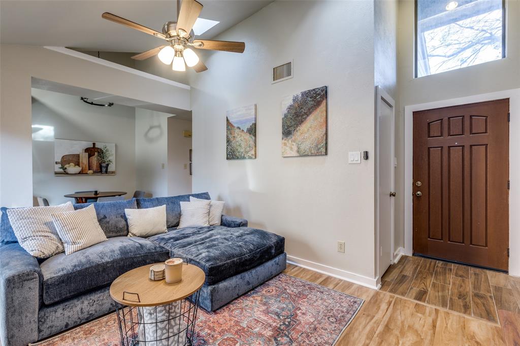 Collin Greene Condo - Residential