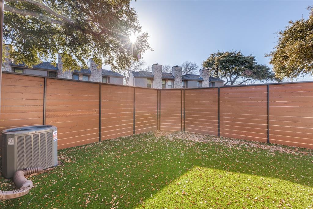 Collin Greene Condo - Residential