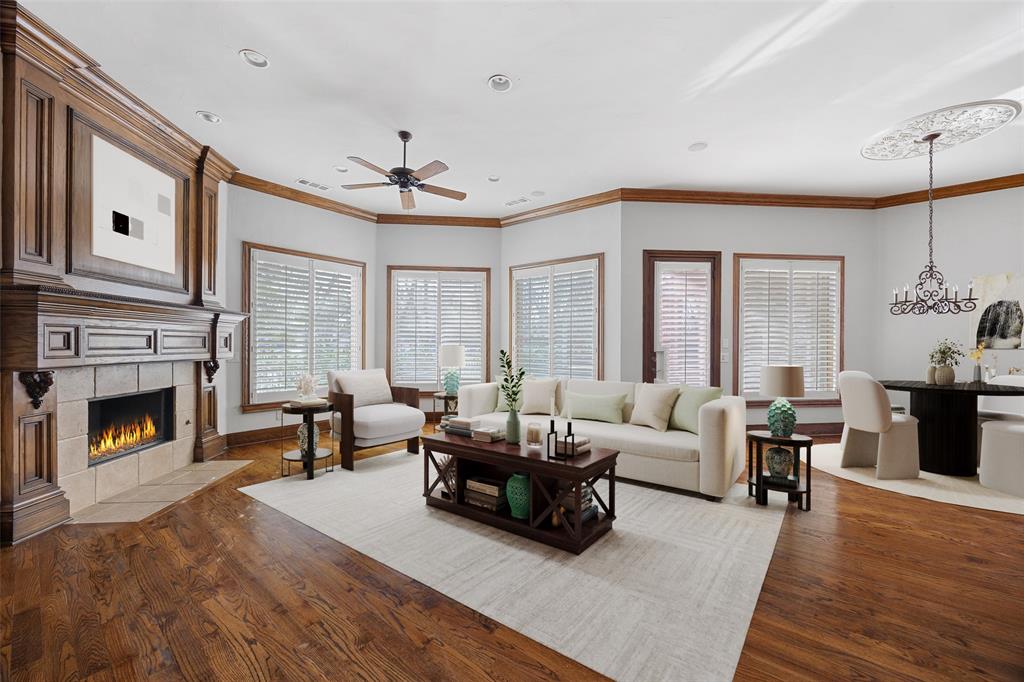 LAKESIDE ON PRESTON - Residential