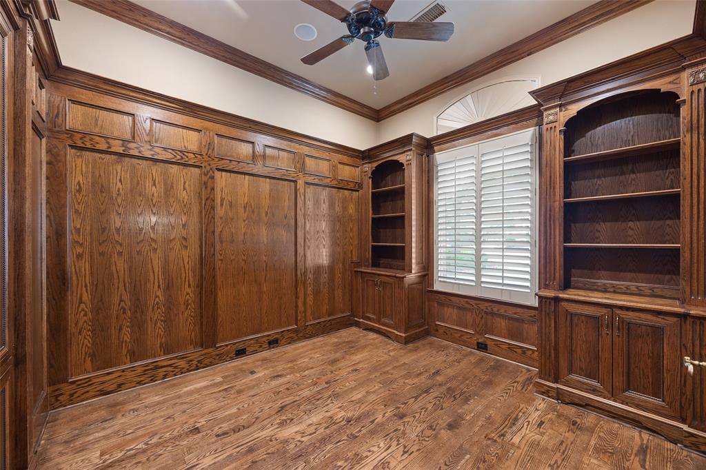 LAKESIDE ON PRESTON - Residential