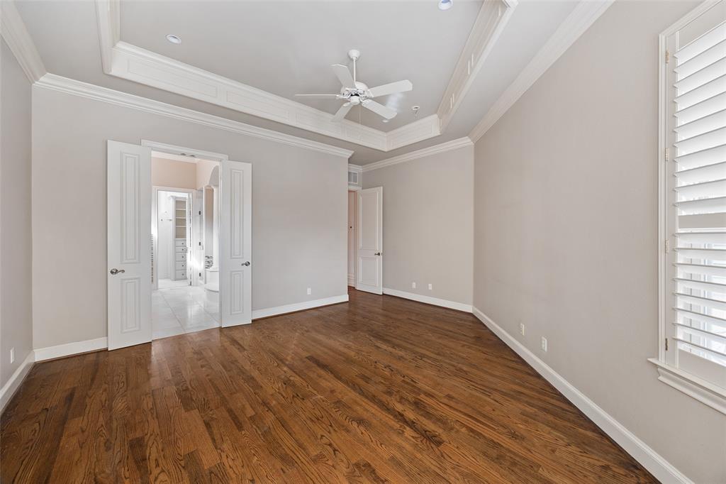 LAKESIDE ON PRESTON - Residential