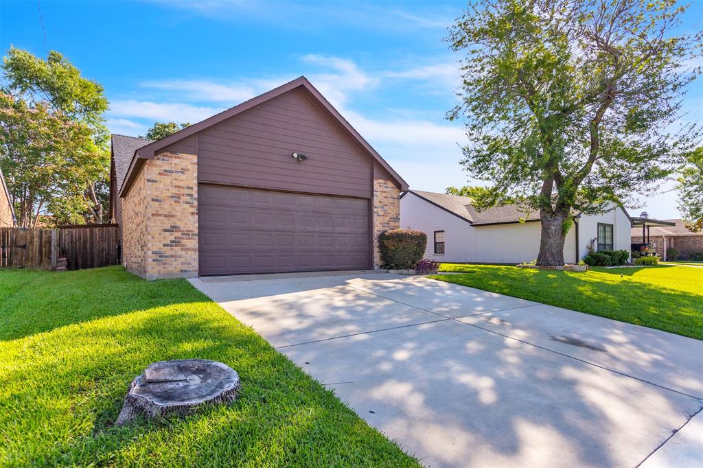 506 Rosewood Lane
