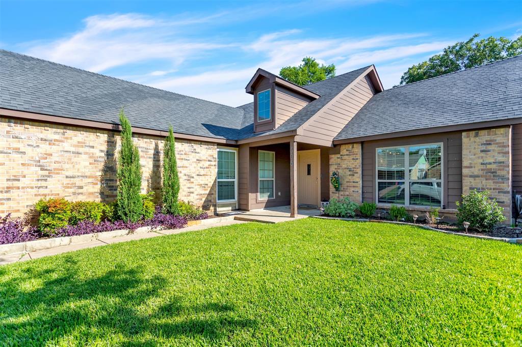 506 Rosewood Lane