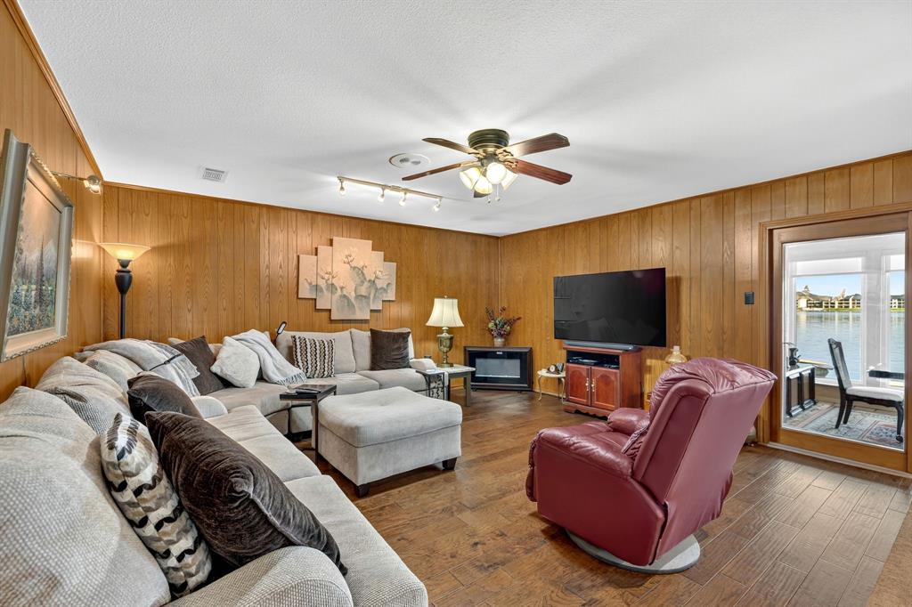 The Shores - Residential