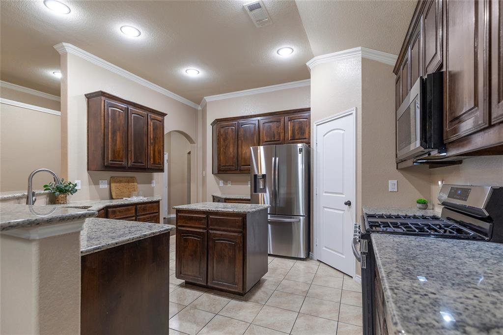 404 Brookhollow Lane
