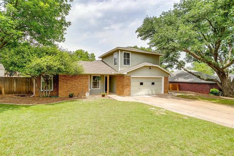213 NE Timber Ridge Drive Burleson TX 76028