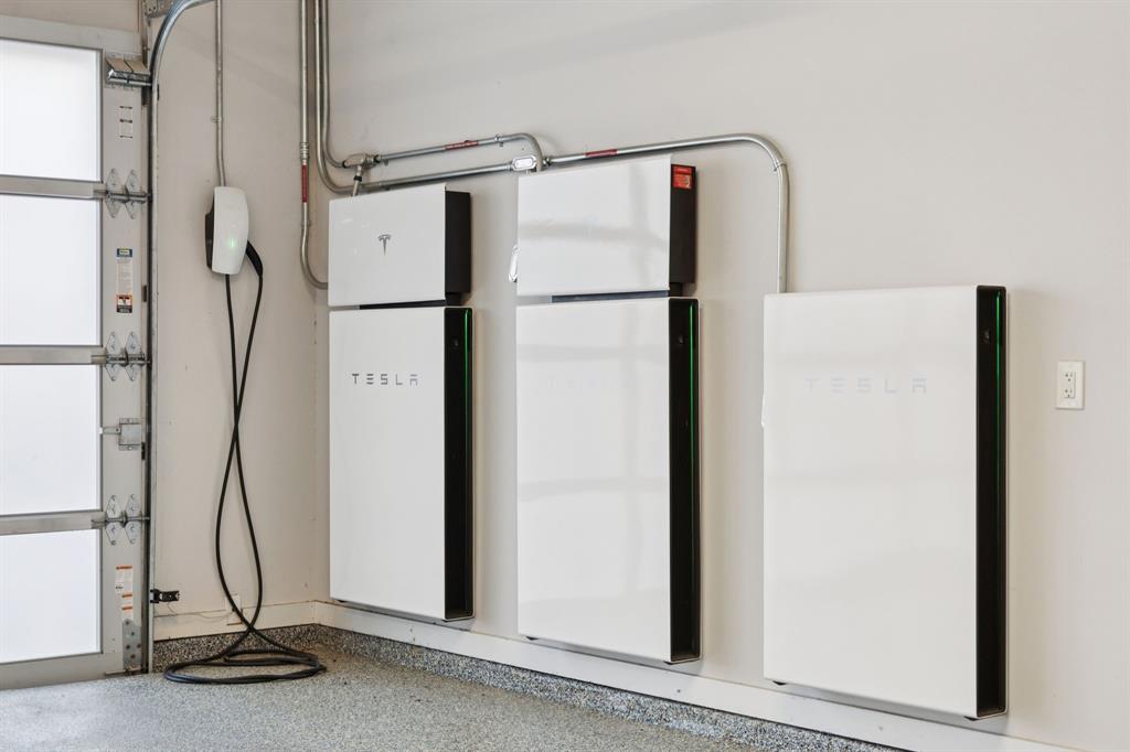 Walnut Woods Add - Residential