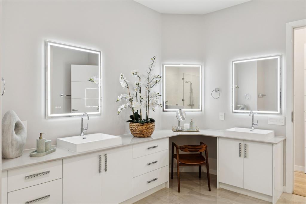 Walnut Woods Add - Residential