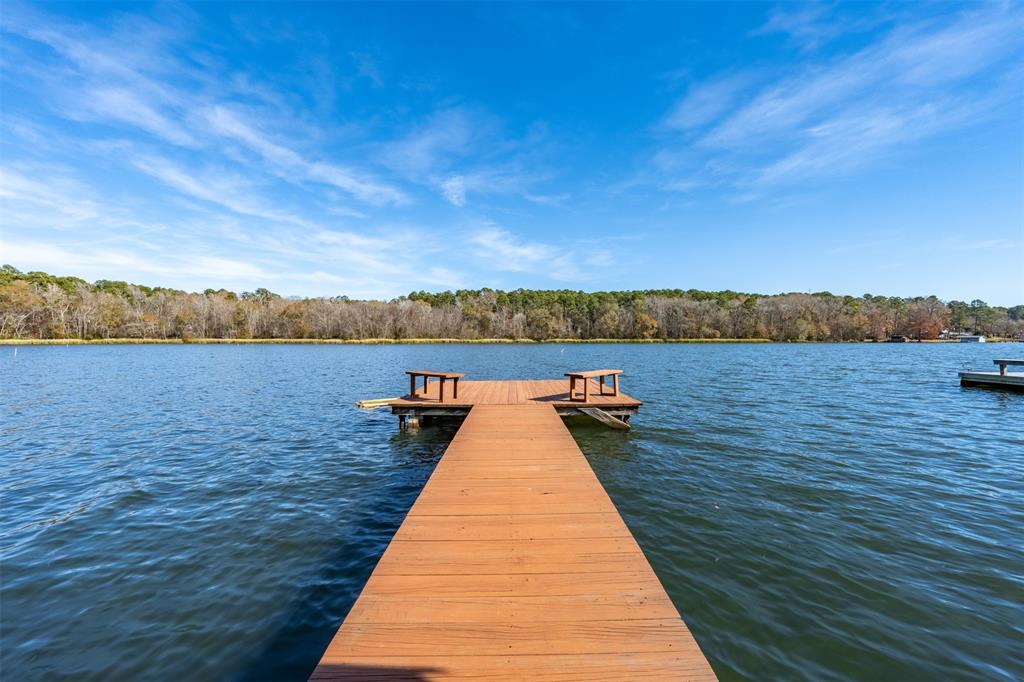 Lake Frankston - Residential