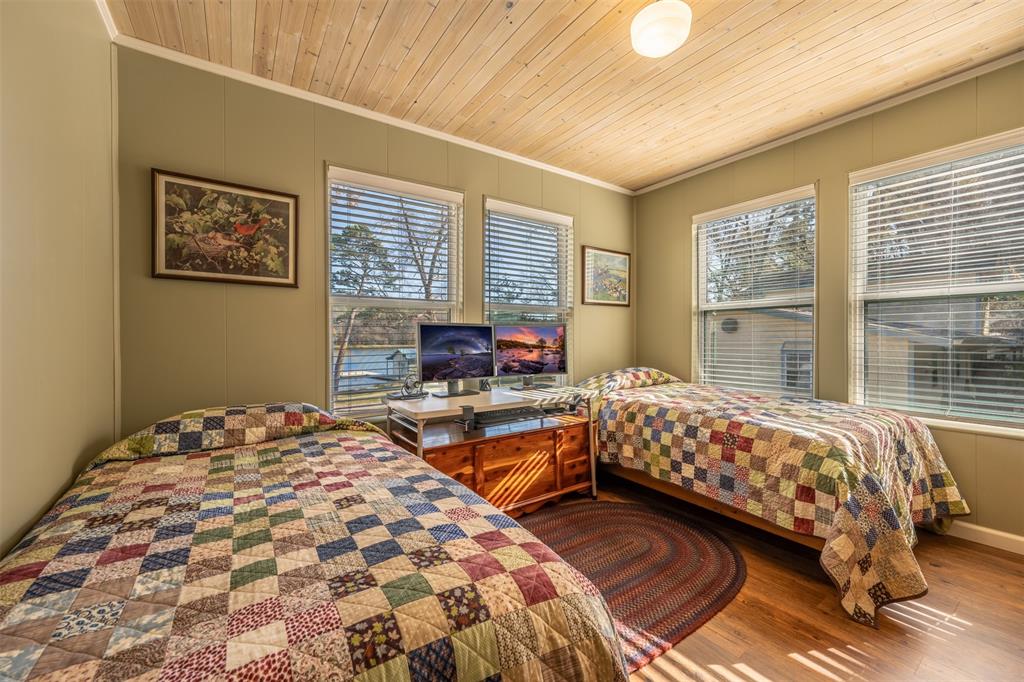 Lake Frankston - Residential