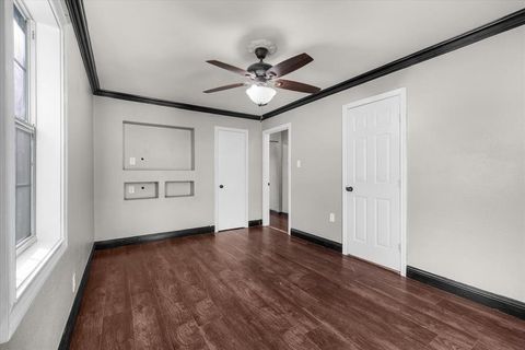 Tiny photo for 1520 Barcus Circle, Fort Worth, TX 76134 (MLS # 21101360)