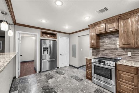 Tiny photo for 1520 Barcus Circle, Fort Worth, TX 76134 (MLS # 21101360)