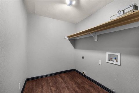 Tiny photo for 1520 Barcus Circle, Fort Worth, TX 76134 (MLS # 21101360)