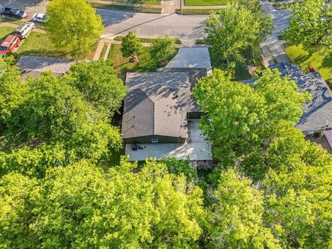 Tiny photo for 1520 Barcus Circle, Fort Worth, TX 76134 (MLS # 21101360)