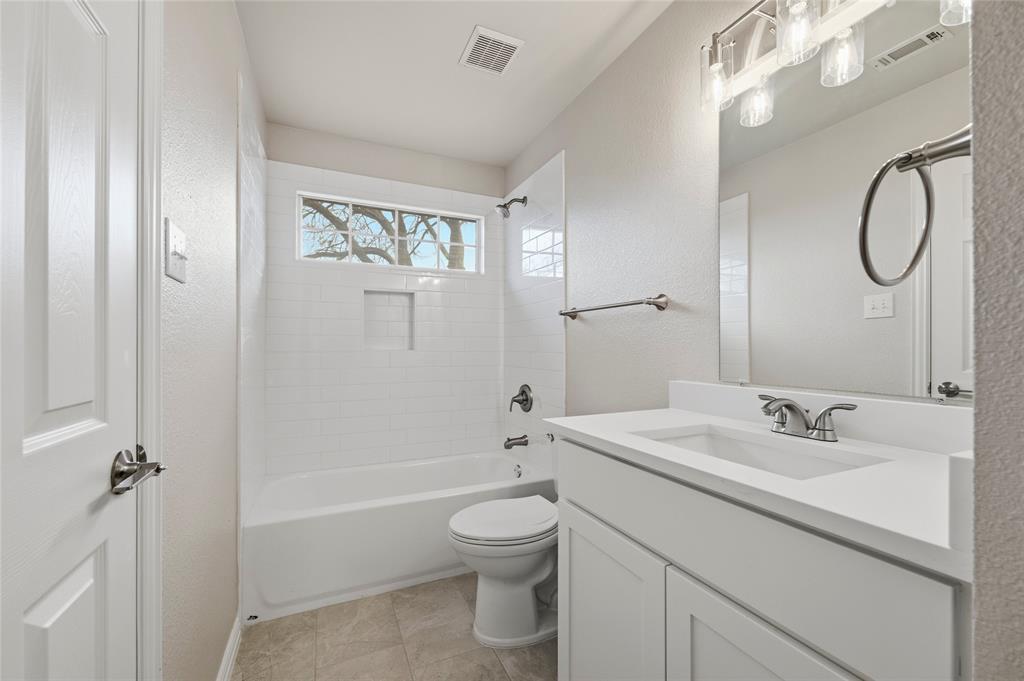 Hidden Lakes, Retreat at - Residential Lease