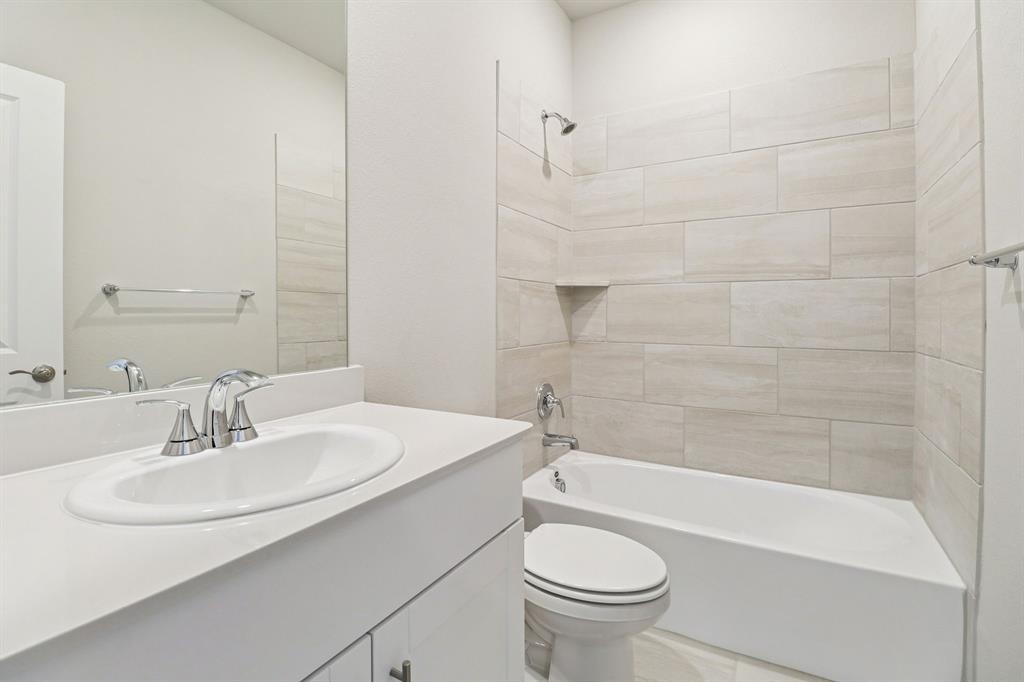 Lakehaven - Residential