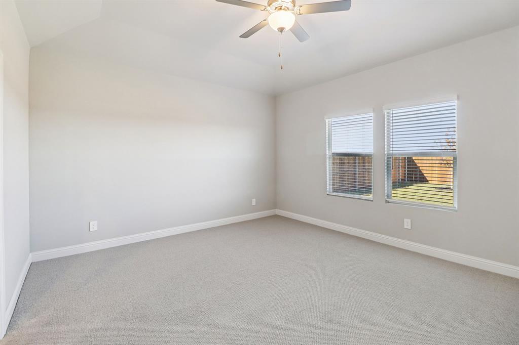 Lakehaven - Residential