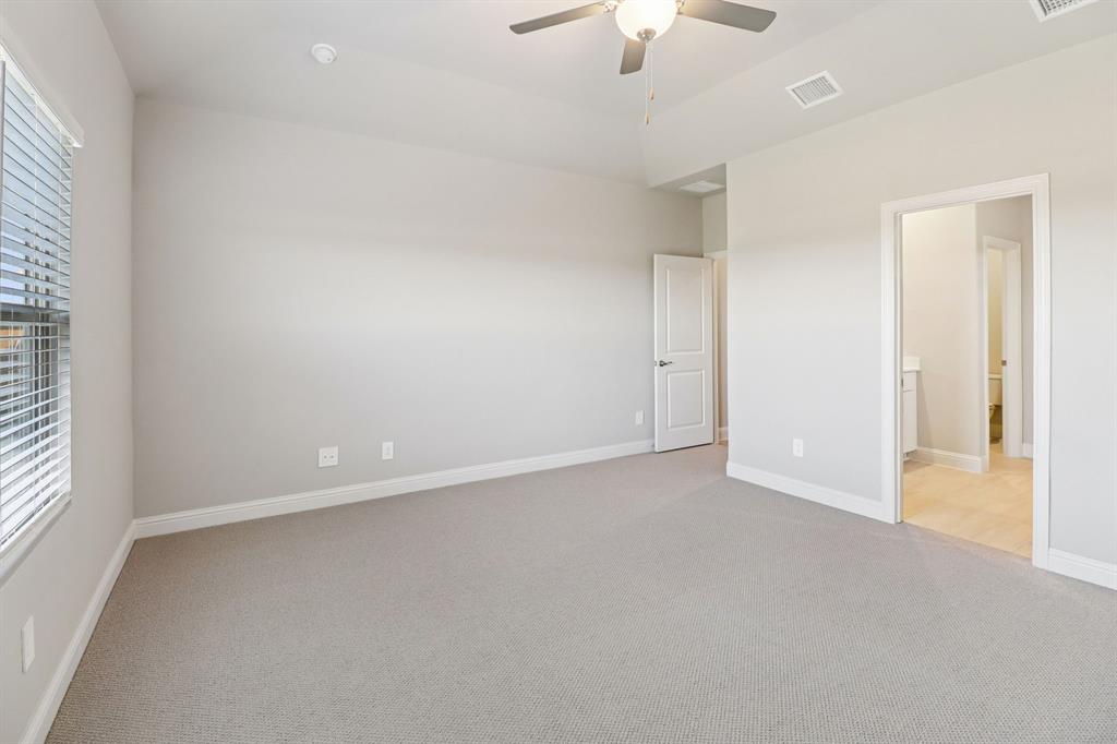 Lakehaven - Residential