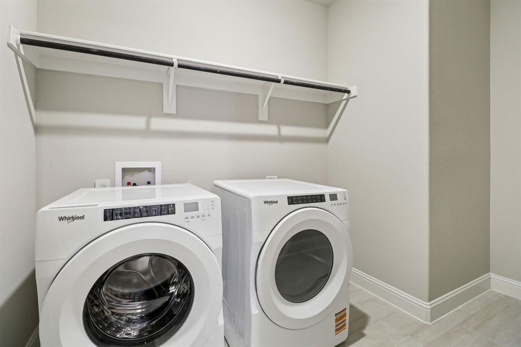 Lakehaven - Residential