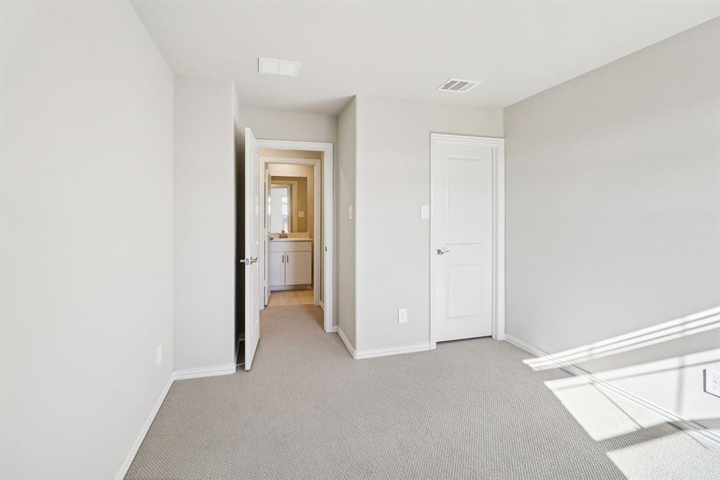 Lakehaven - Residential