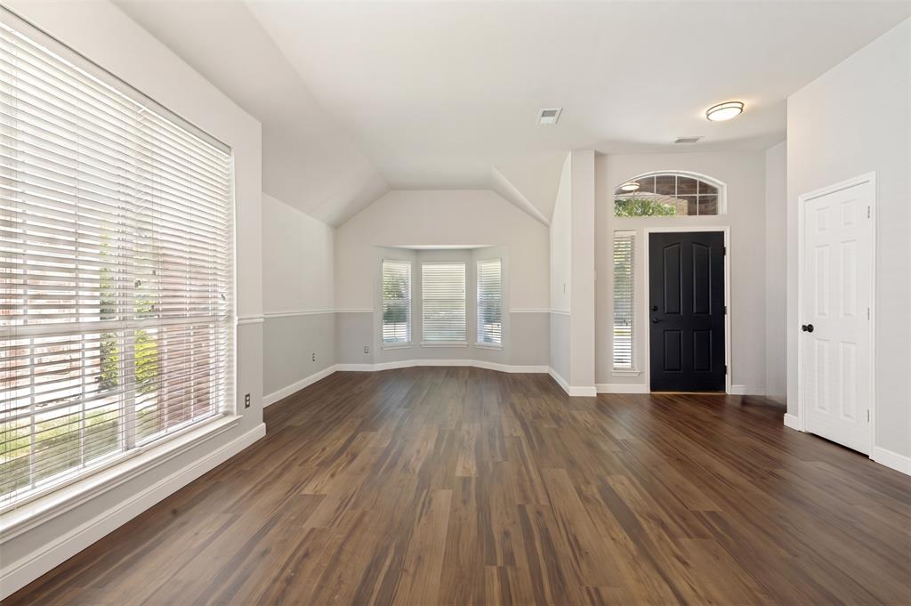 5525 Pebble Court