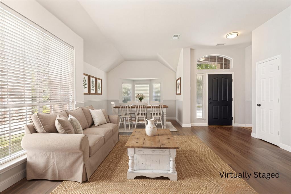 5525 Pebble Court