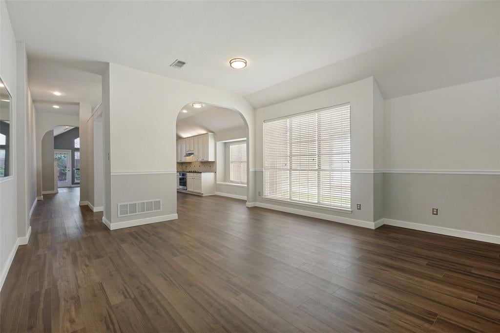 5525 Pebble Court