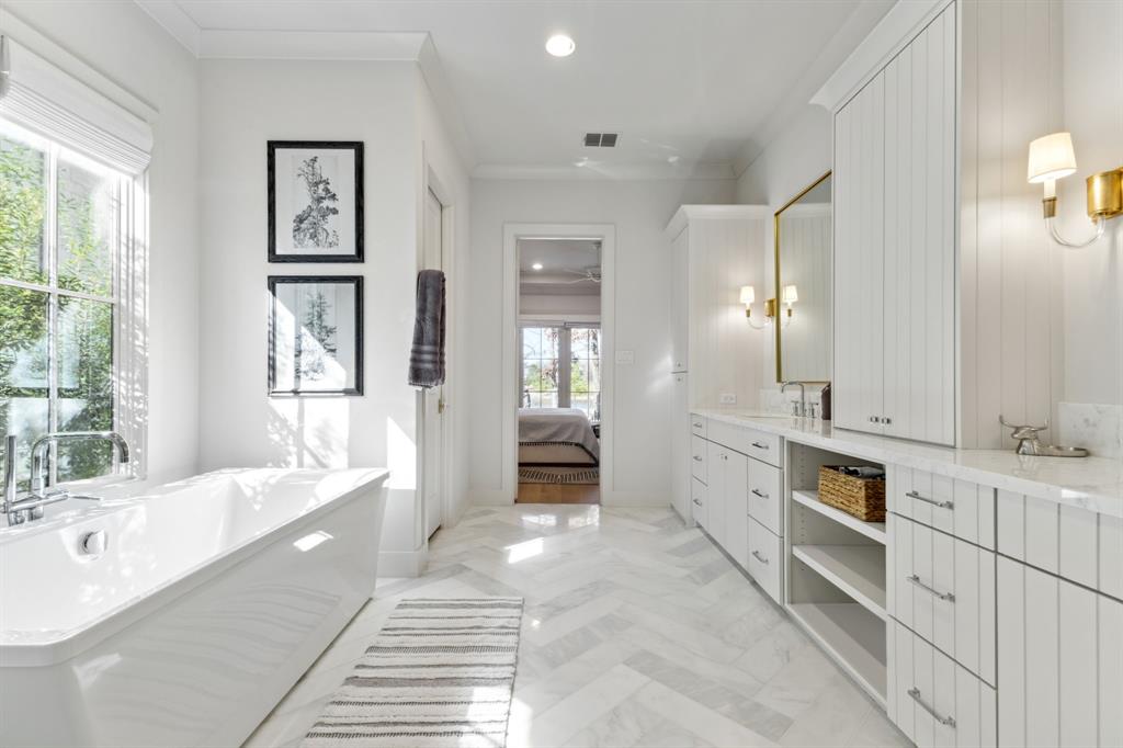 Long Cove - Residential