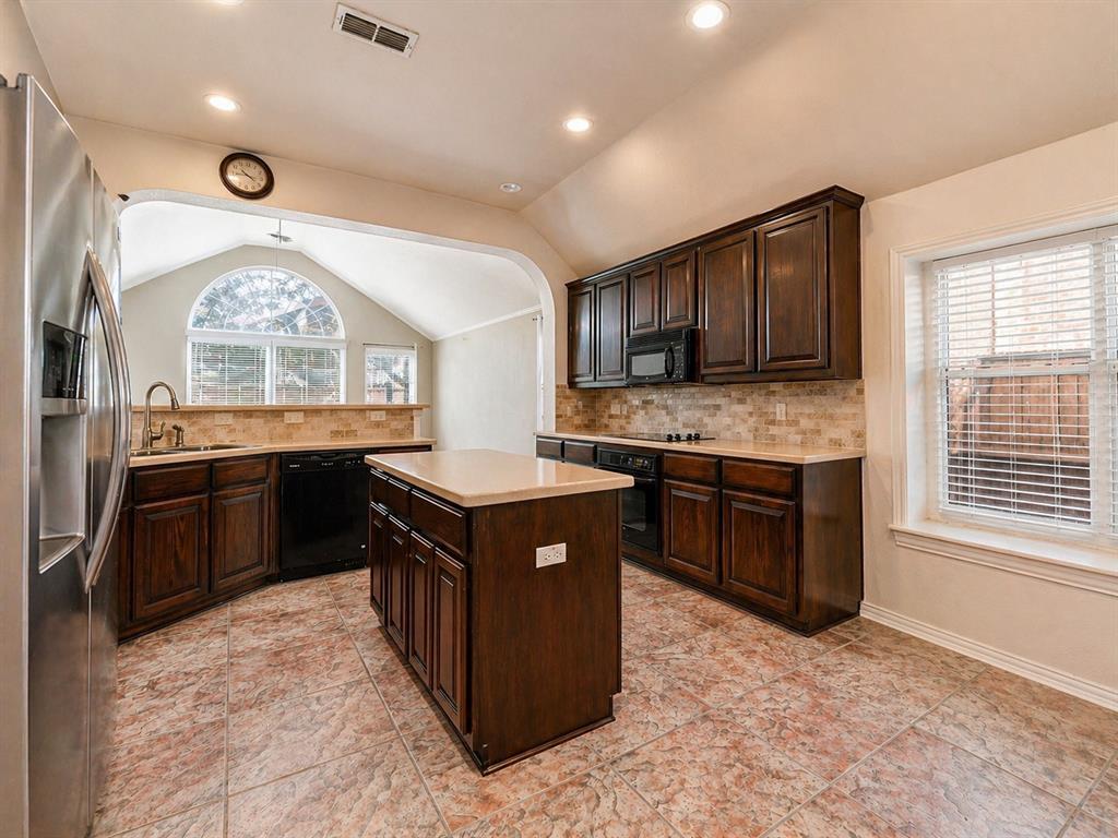 5527 Park Ridge Drive