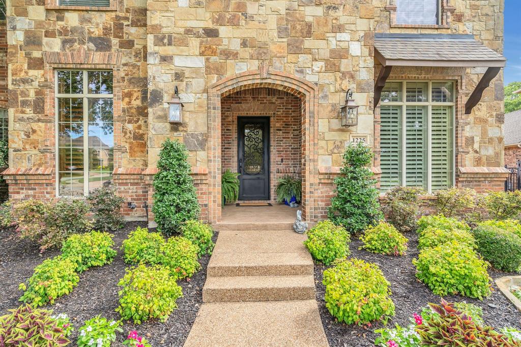 1225 Verona Way