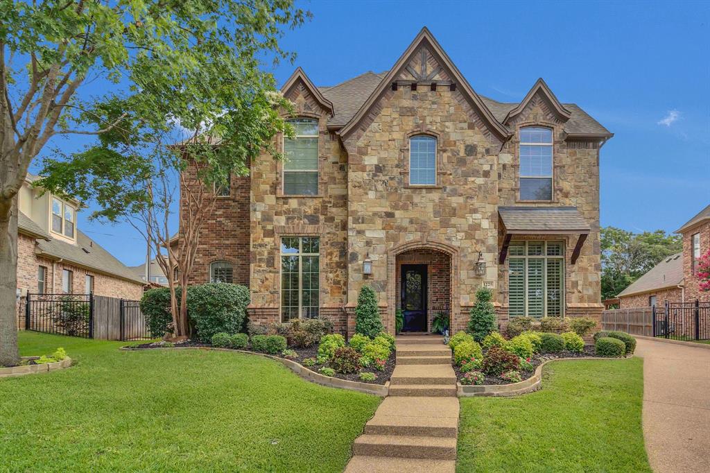 1225 Verona Way