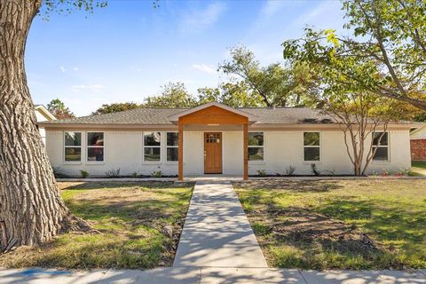 A home in Little Elm