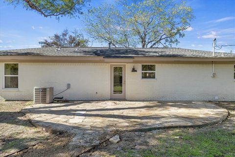 A home in Little Elm